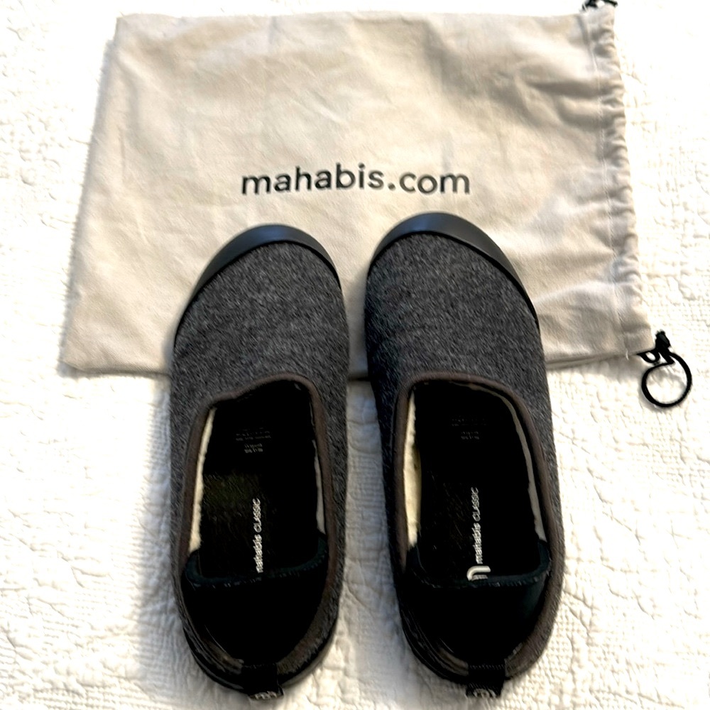 Mahabis Slippers